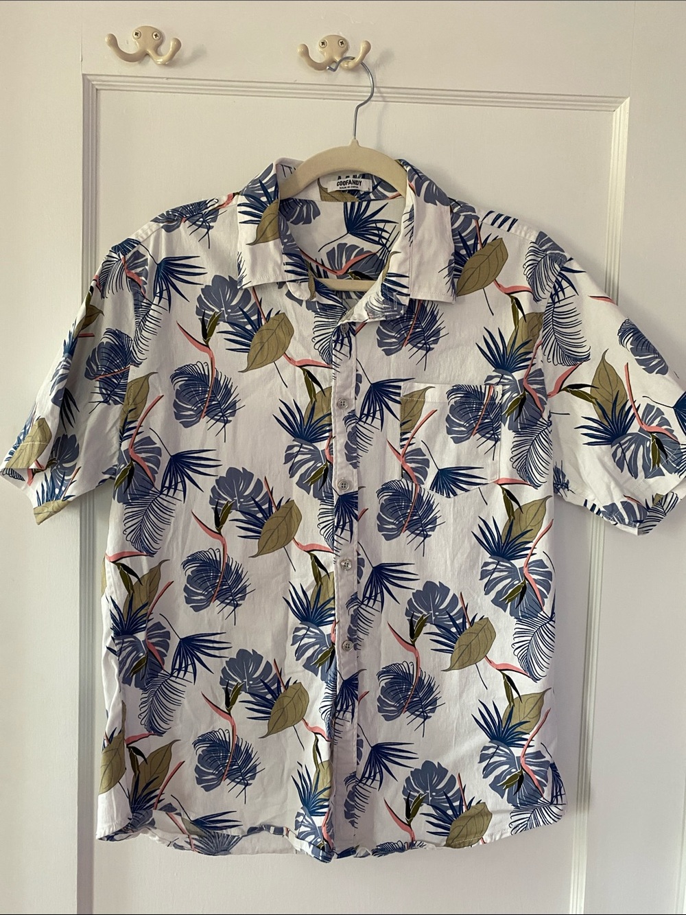 Tropical Leaf Short-Sleeve Button-Up Shirt - White/Blue/Olive